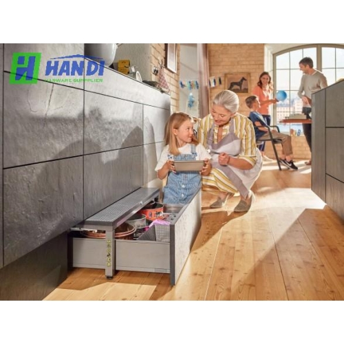 Bục thang đứng Blum SPACE STEP